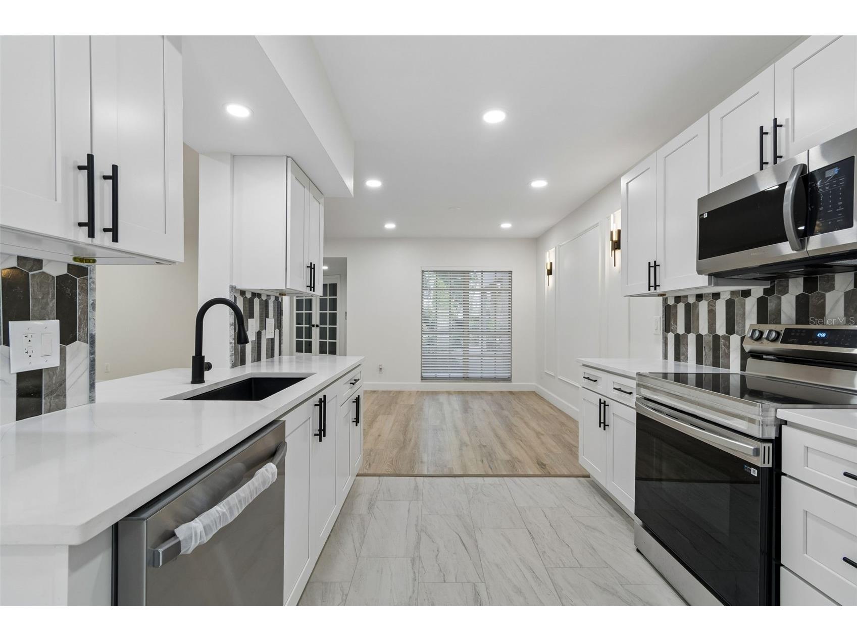 13934 Clubhouse Circle #8 Tampa FL 33618 TB8497813 image11