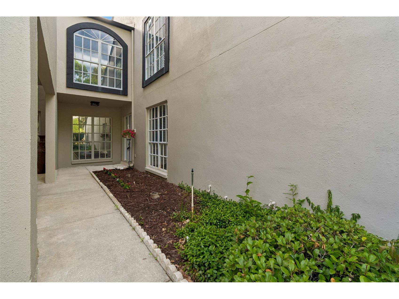 13934 Clubhouse Circle #8 Tampa FL 33618 TB8497813 image4