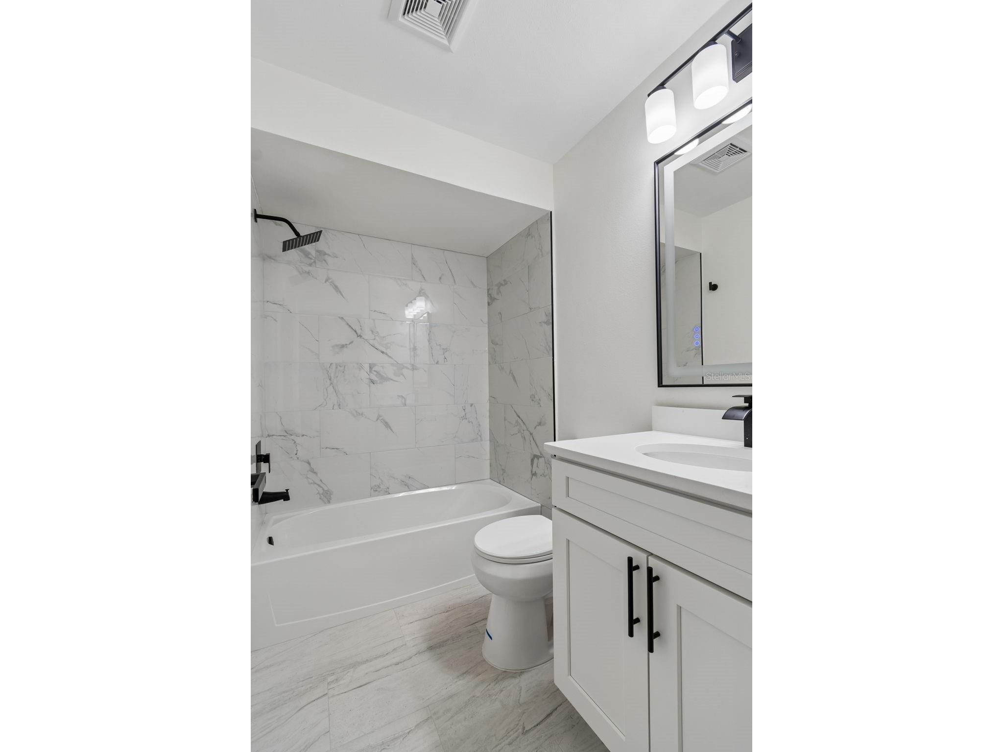 13934 Clubhouse Circle #8 Tampa FL 33618 TB8497813 image42
