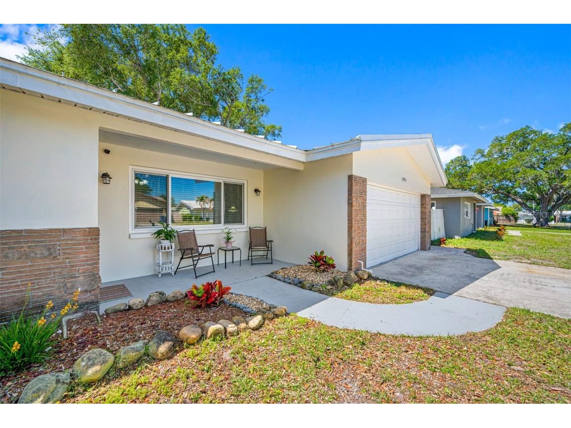 13934 Montego Drive Seminole FL 33776 U8255096 image1
