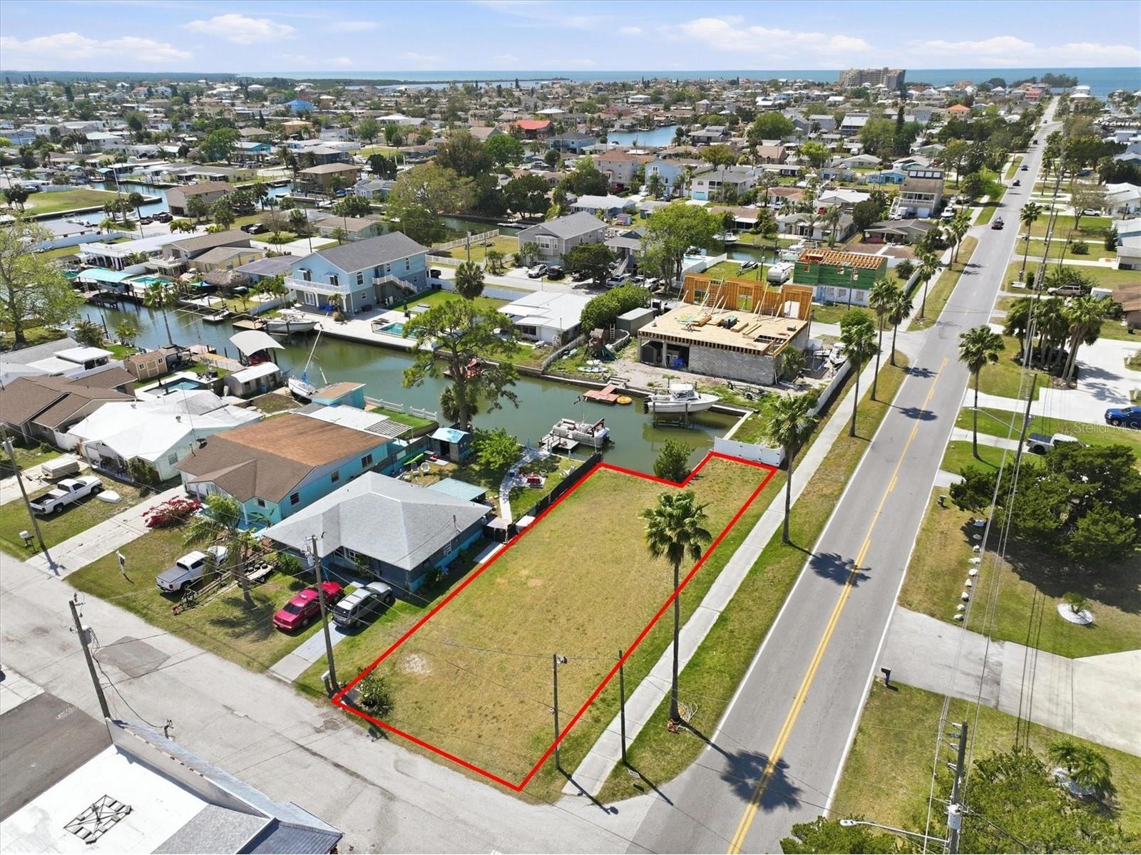 13939 Muriel Drive Hudson FL 34667 - DIRECT GULF ACCESS LOT W7884262 image1
