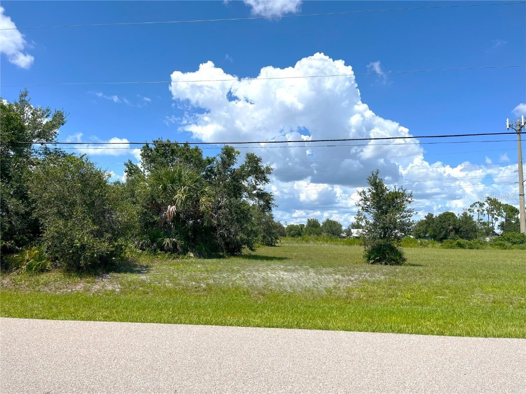 1394 Saxony Circle Punta Gorda FL 33983 C7512890 image12