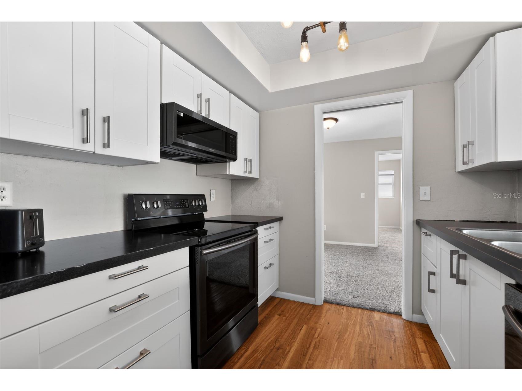 13940 Antigua Drive Seminole FL 33776 TB8487590 image15