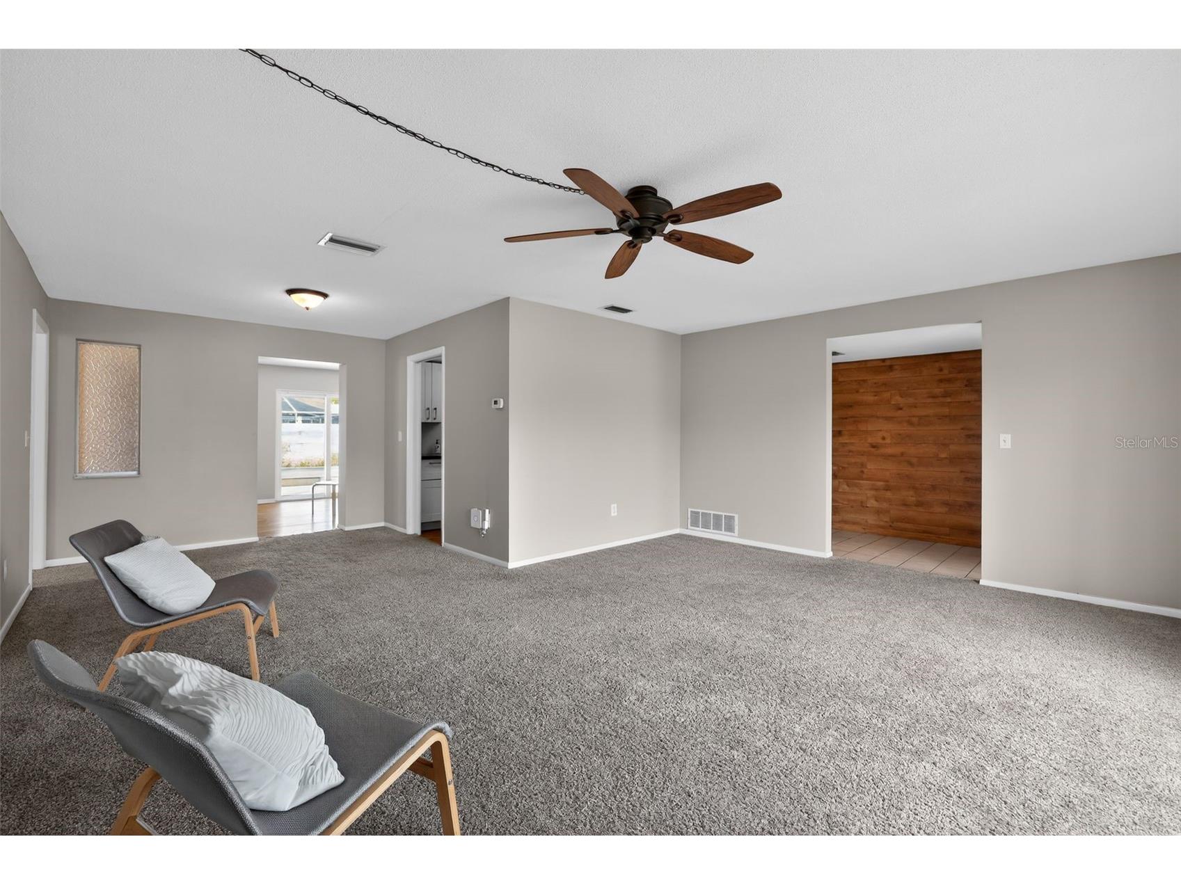 13940 Antigua Drive Seminole FL 33776 TB8487590 image23