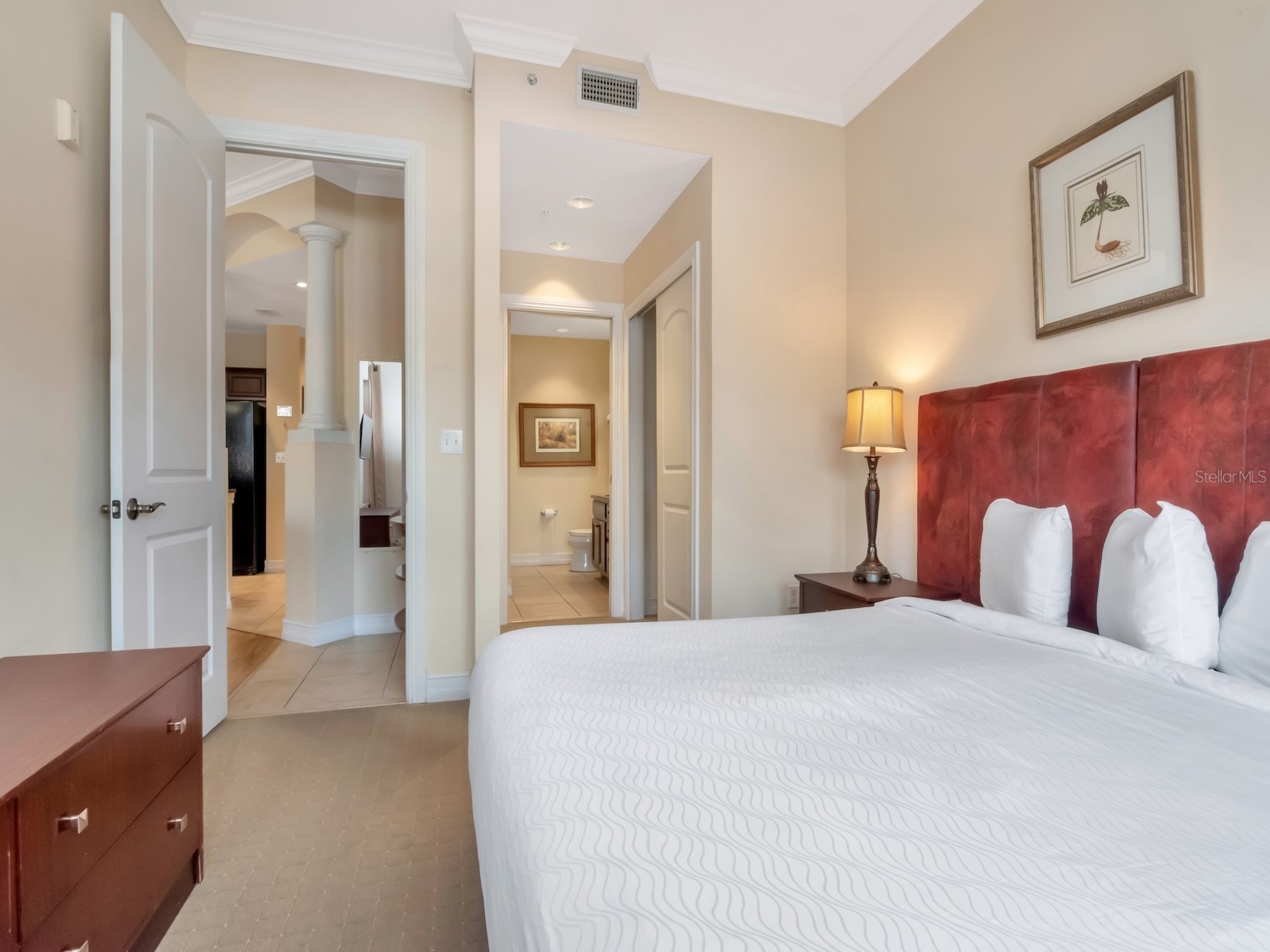 13941 Clubhouse Dr #105 Tampa FL 33618 TB8494891 image30