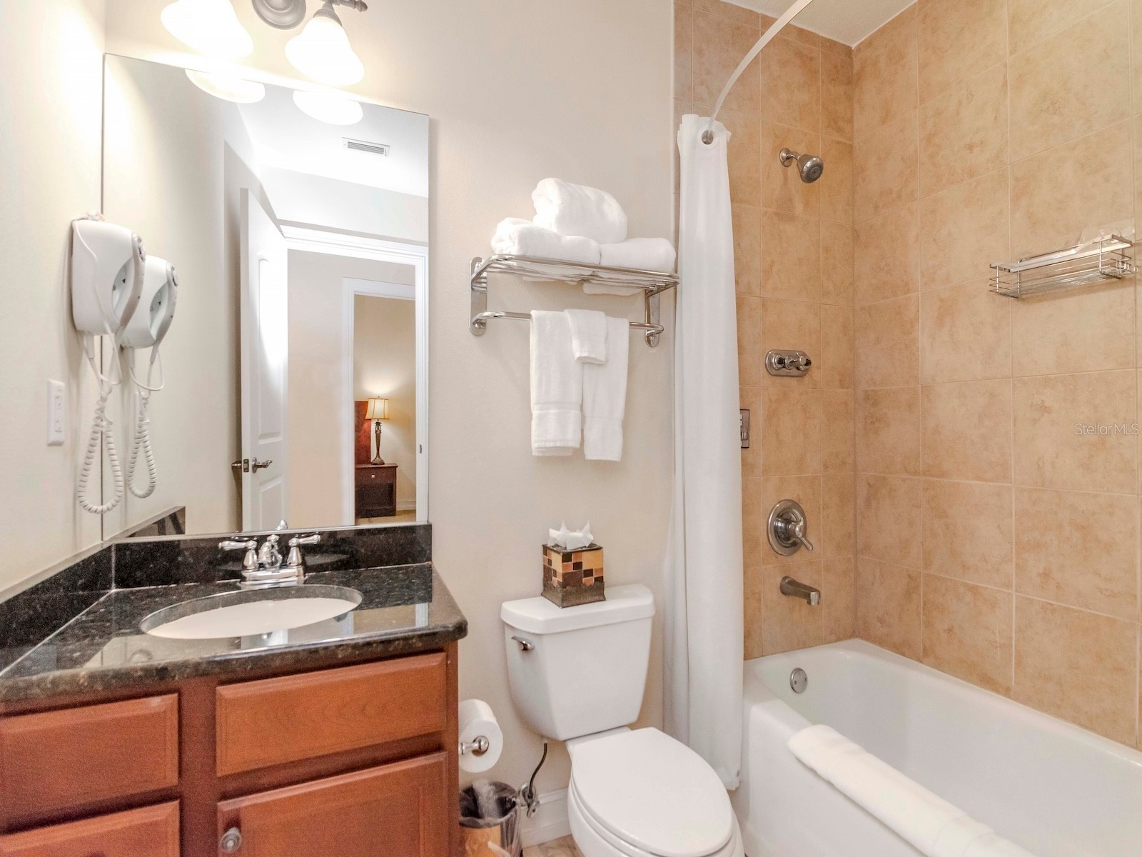 13941 Clubhouse Dr #105 Tampa FL 33618 TB8494891 image7