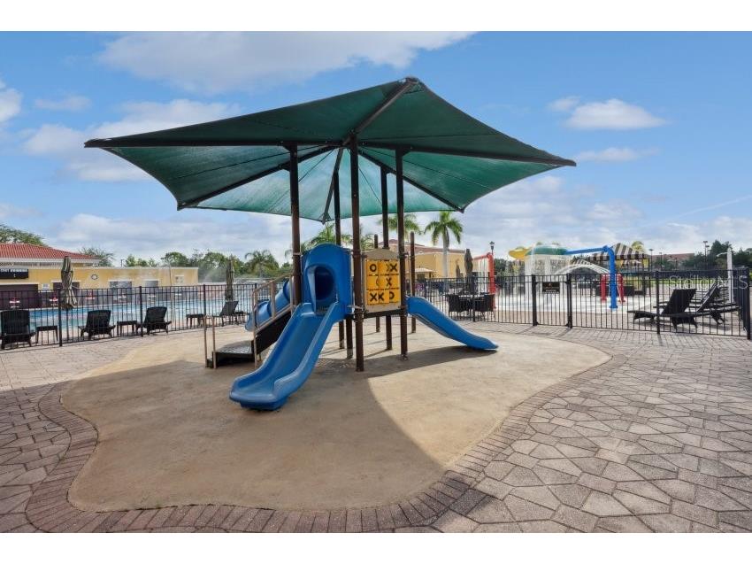 13941 Clubhouse Dr #315 Tampa FL 33618 TB8505481 image44