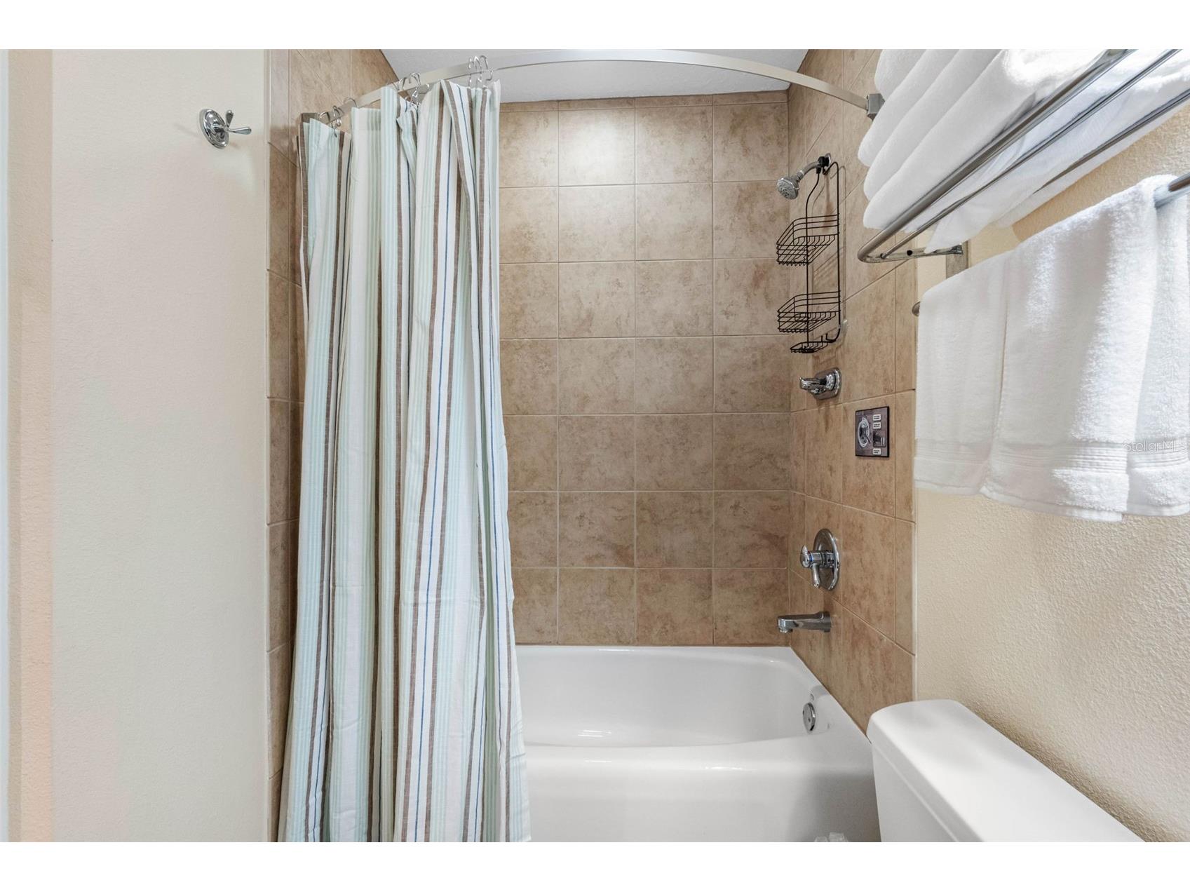 13941 Clubhouse Dr Drive #204 Tampa FL 33618 TB8527667 image10