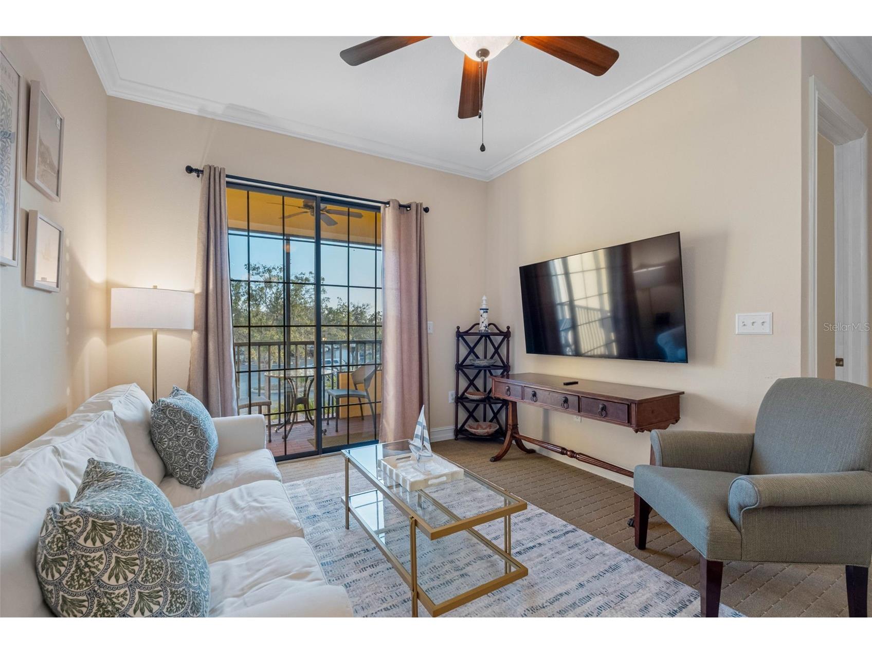13941 Clubhouse Dr Drive #204 Tampa FL 33618 TB8527667 image2