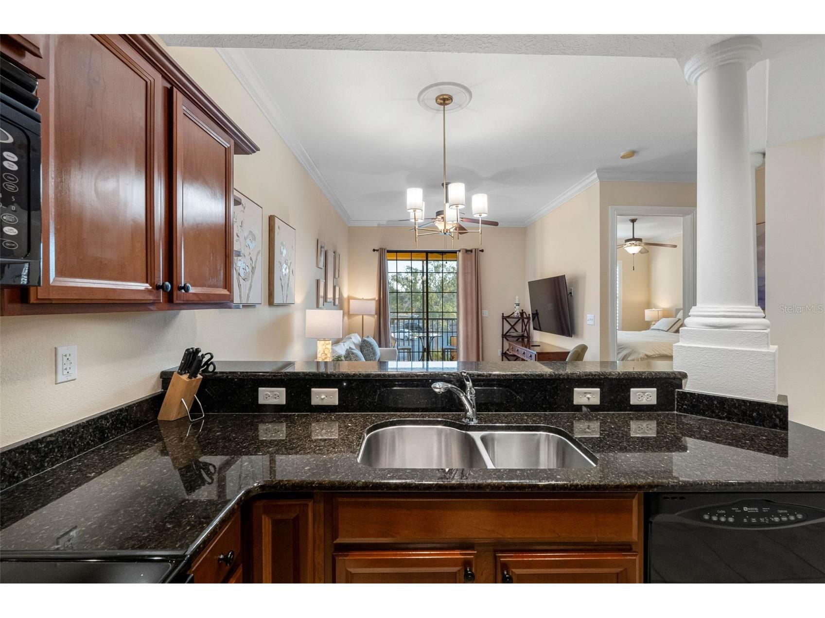 13941 Clubhouse Dr Drive #204 Tampa FL 33618 TB8527667 image20