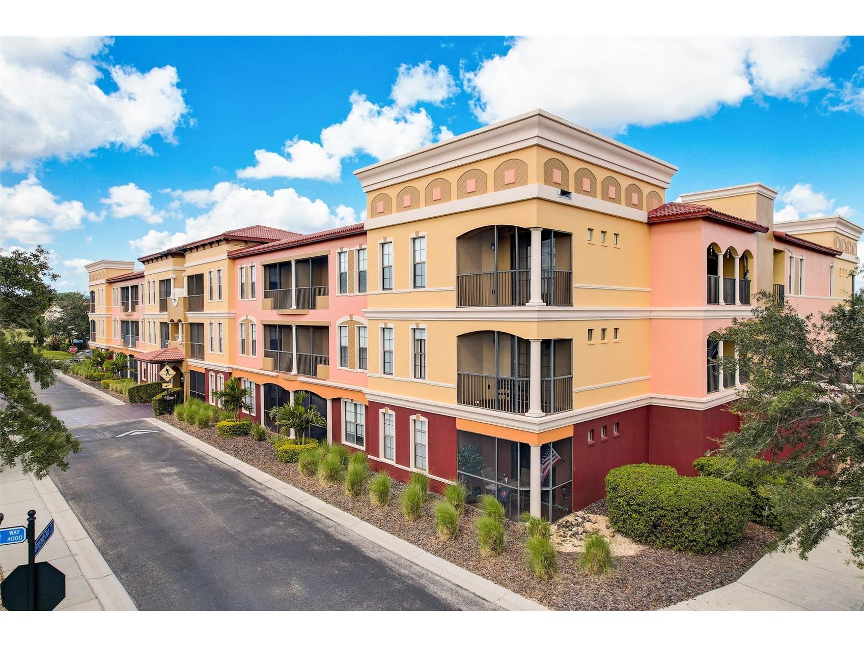 13941 Clubhouse Drive #102 Tampa FL 33618 TB8515512 image55