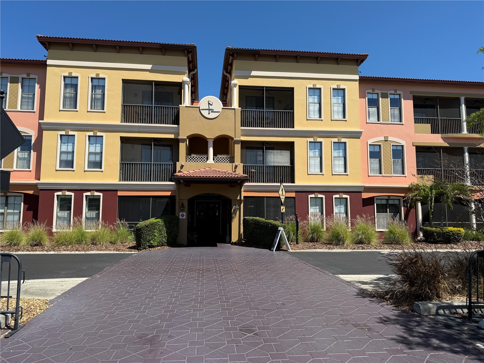 13941 Clubhouse Drive #208 Tampa FL 33618 TB8476459 image1