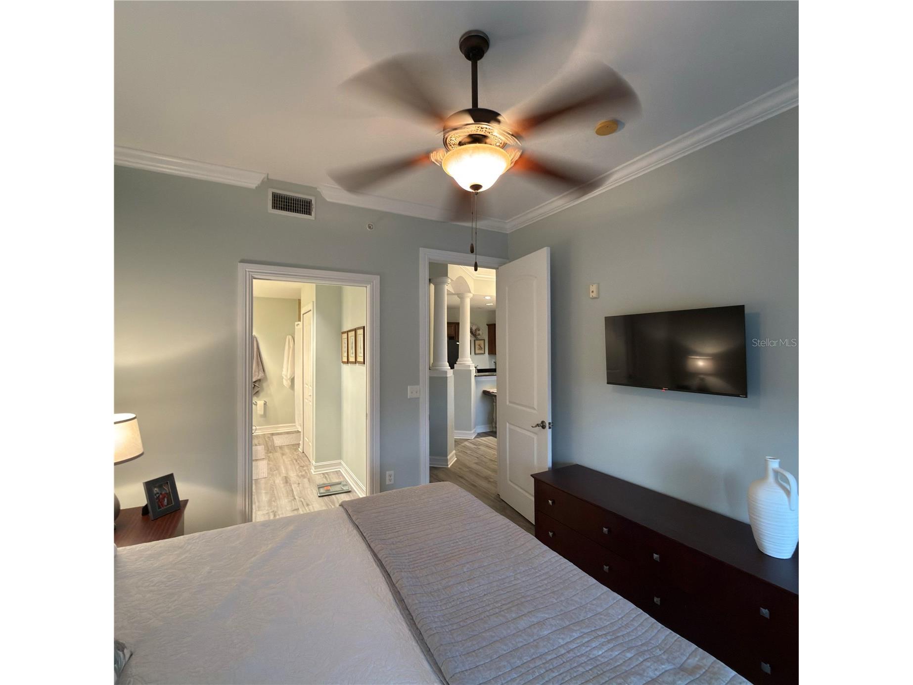 13941 Clubhouse Drive #208 Tampa FL 33618 TB8476459 image14