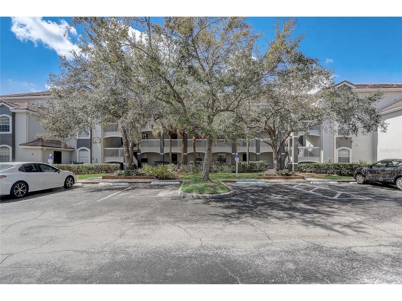13941 Fairway Island Drive #723 Orlando FL 32837 O6384346 image1