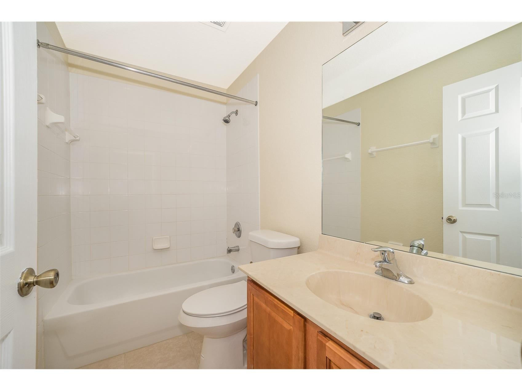 13942 Dove Wing Court Orlando FL 32828 O6375206 image17