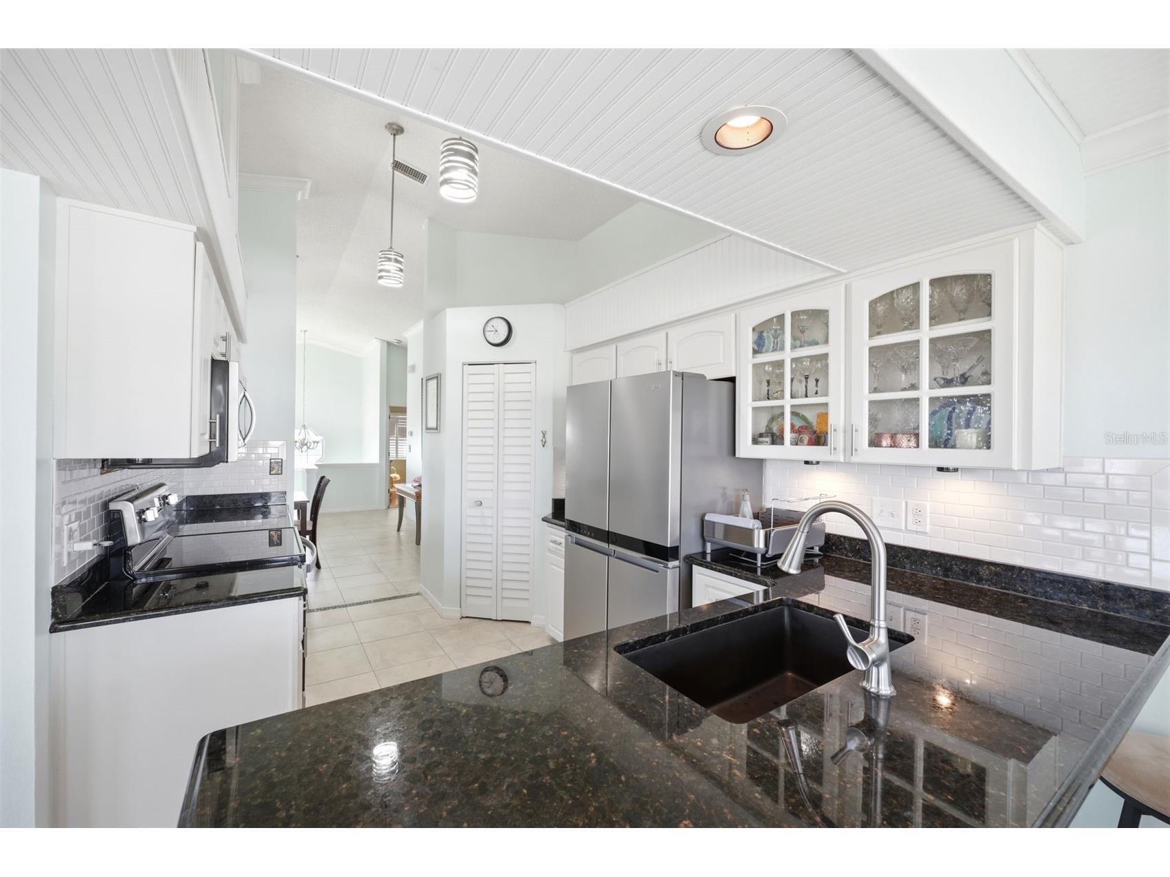13943 Ethel Avenue Hudson FL 34667 - GULF OF MEXICO CANAL W7887198 image16
