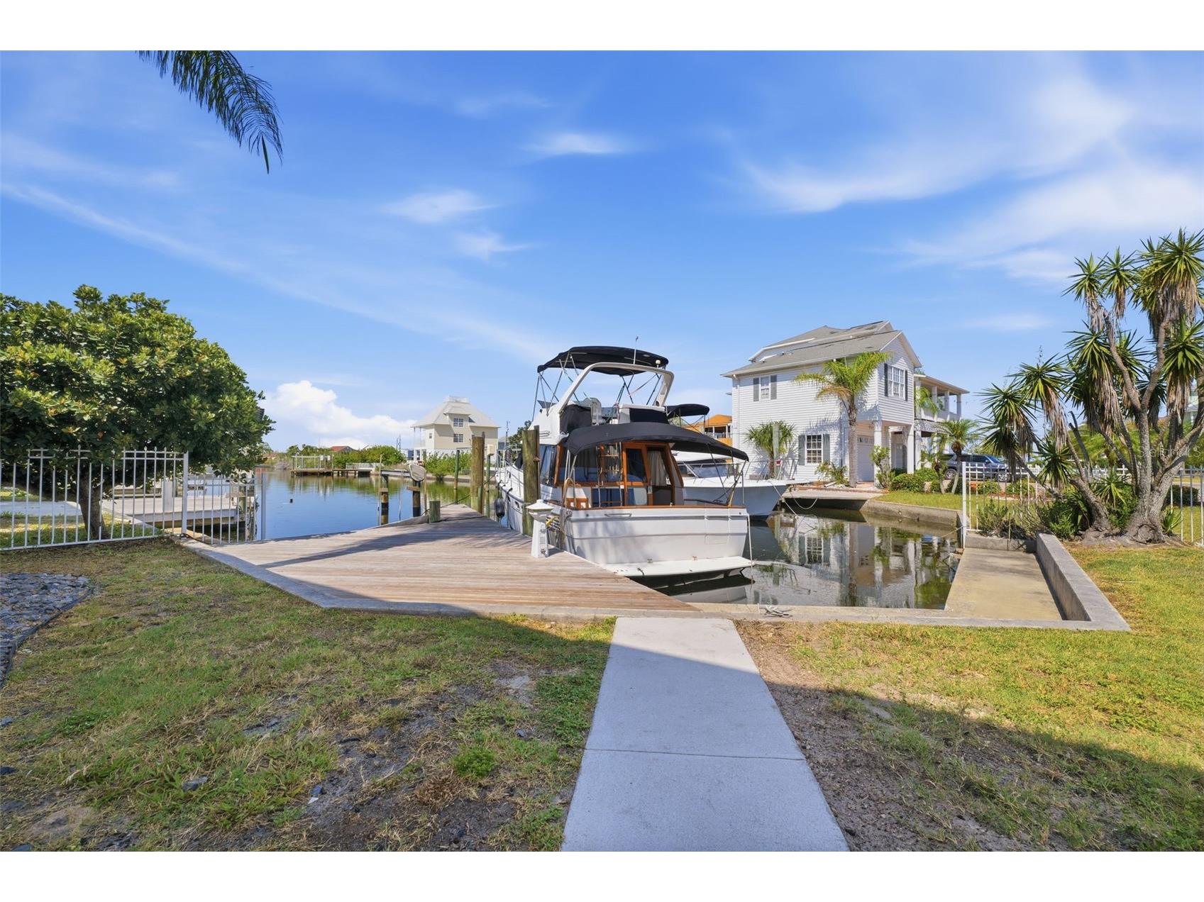 13943 Ethel Avenue Hudson FL 34667 - GULF OF MEXICO CANAL W7887198 image33