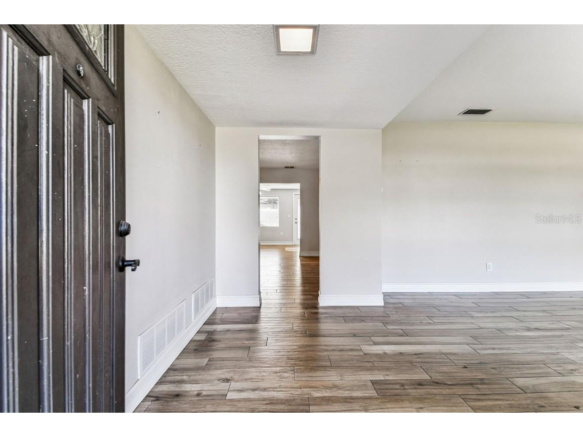 13948 Brewster Drive Largo FL 33774 TB8451951 image10