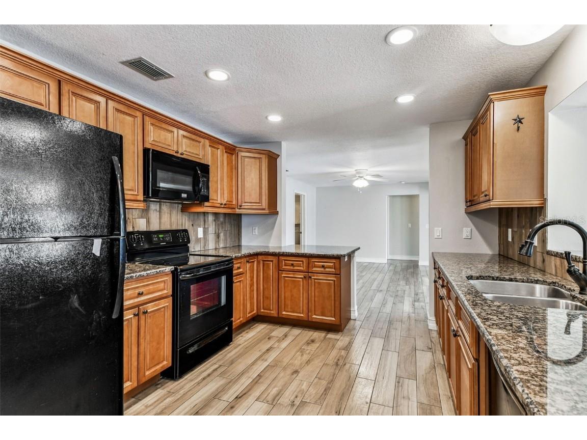 13948 Brewster Drive Largo FL 33774 TB8451951 image22