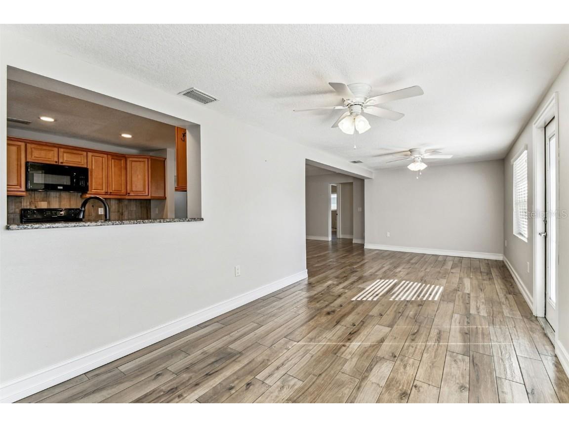 13948 Brewster Drive Largo FL 33774 TB8451951 image34