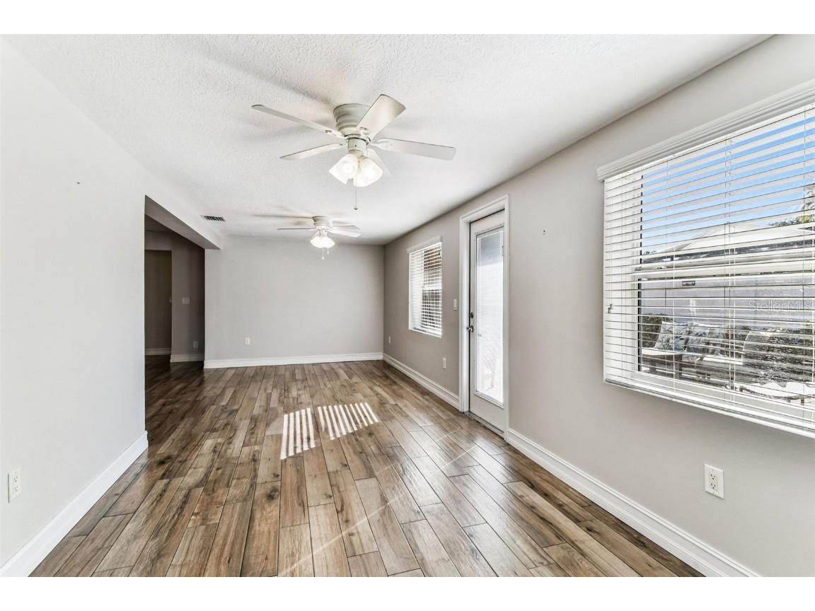 13948 Brewster Drive Largo FL 33774 TB8451951 image35