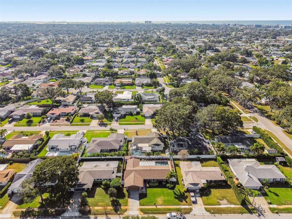 13948 Brewster Drive Largo FL 33774 TB8451951 image91