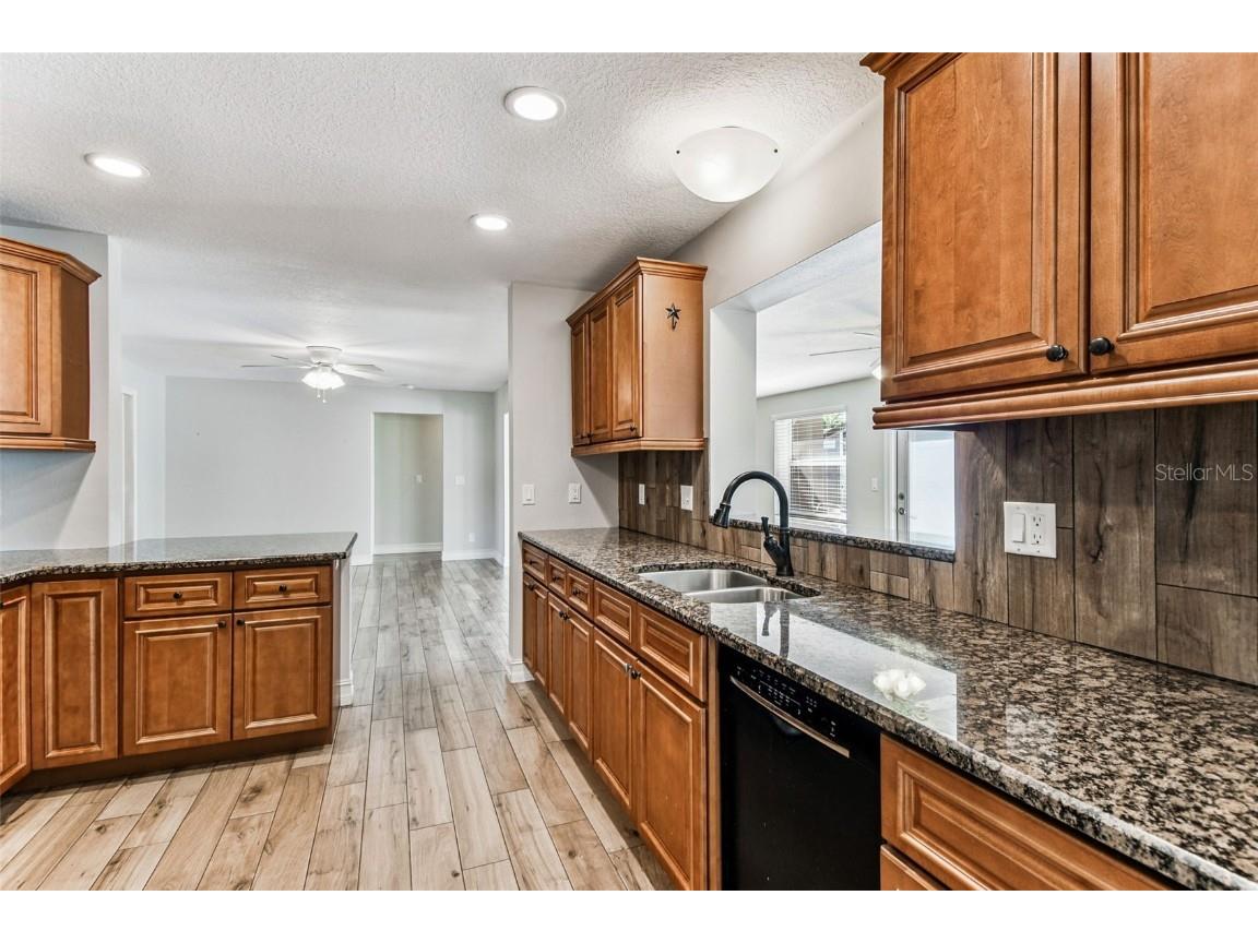 13948 Brewster Drive Largo FL 33774 TB8452328 image21