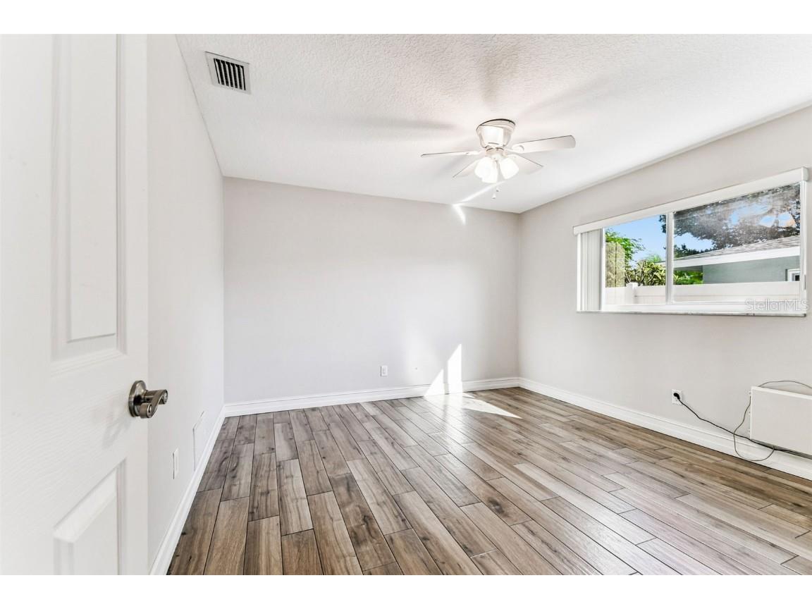 13948 Brewster Drive Largo FL 33774 TB8452328 image47