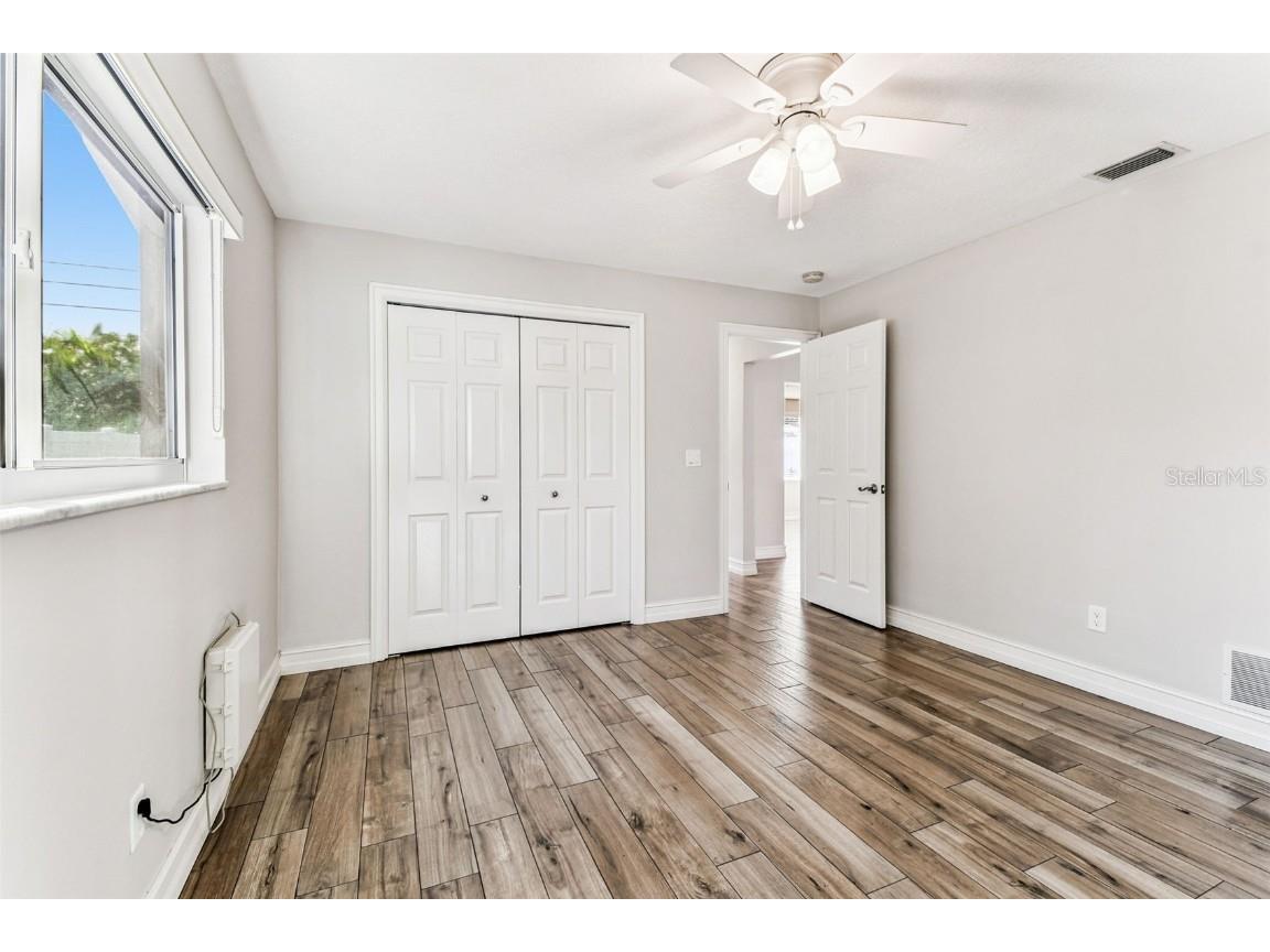 13948 Brewster Drive Largo FL 33774 TB8452328 image49