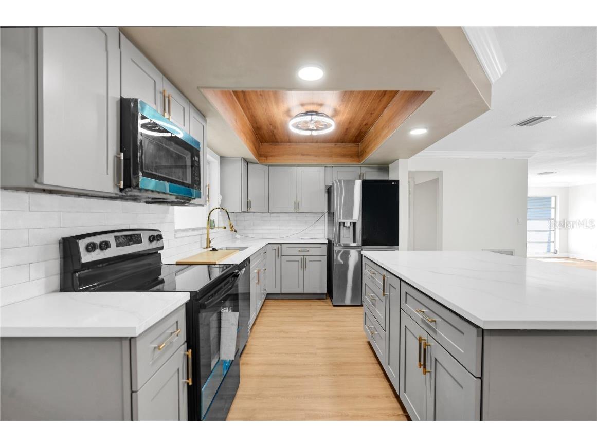 1395 Burnt Oak Street Tarpon Springs FL 34689 W7879161 image3