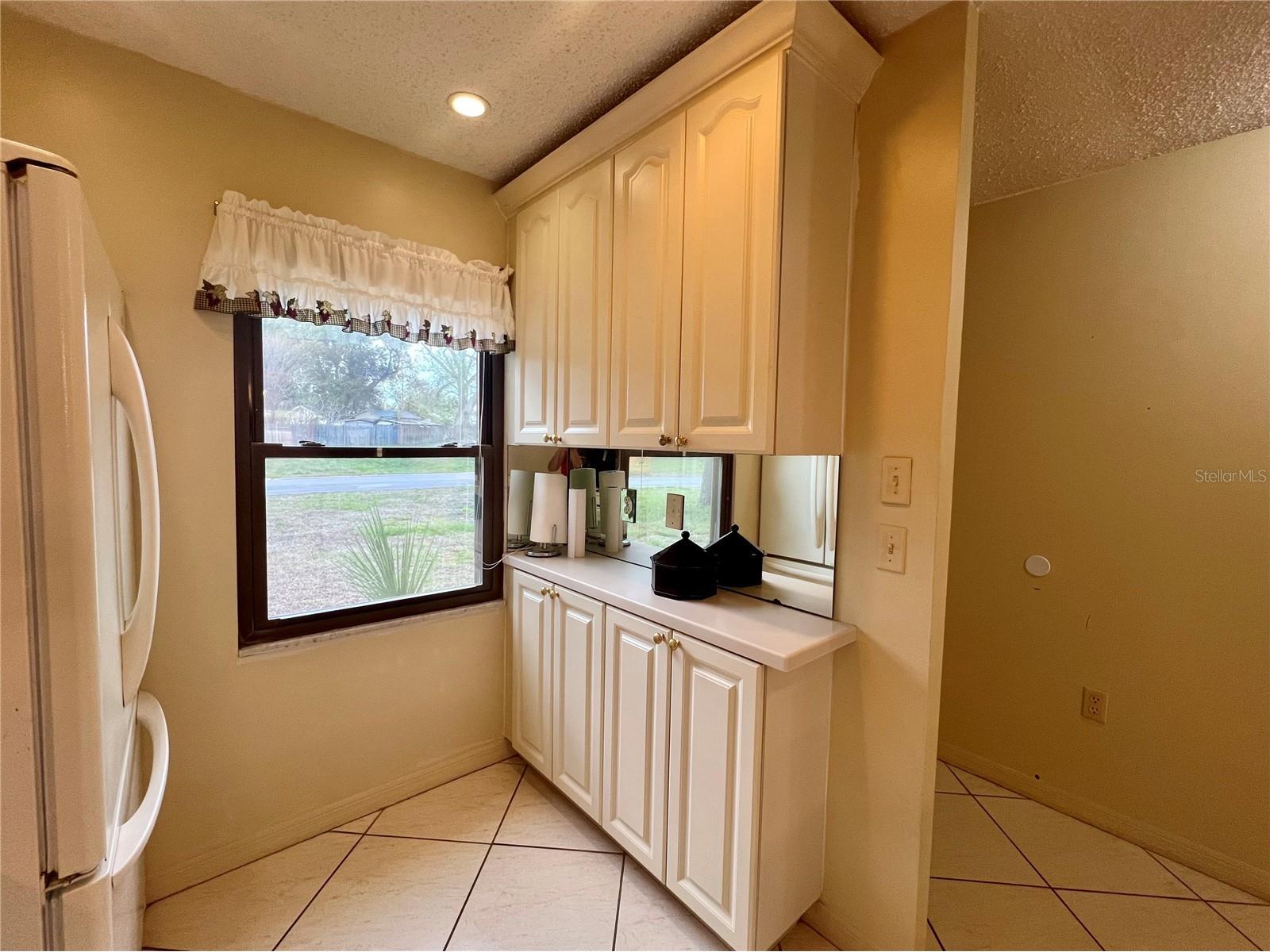 1395 Mission Drive W #28C Clearwater FL 33759 TB8485693 image4