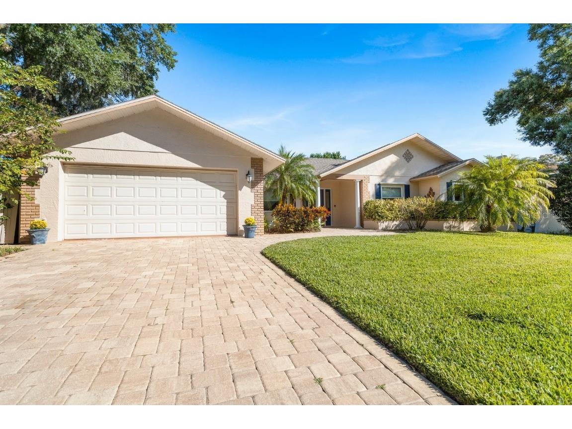 1395 Treetop Drive Palm Harbor FL 34683 U8133089 image1