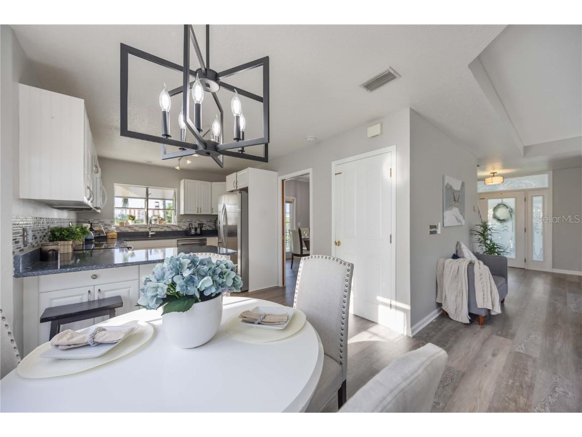 13951 Harbor View Drive Seminole FL 33776 A4664001 image16