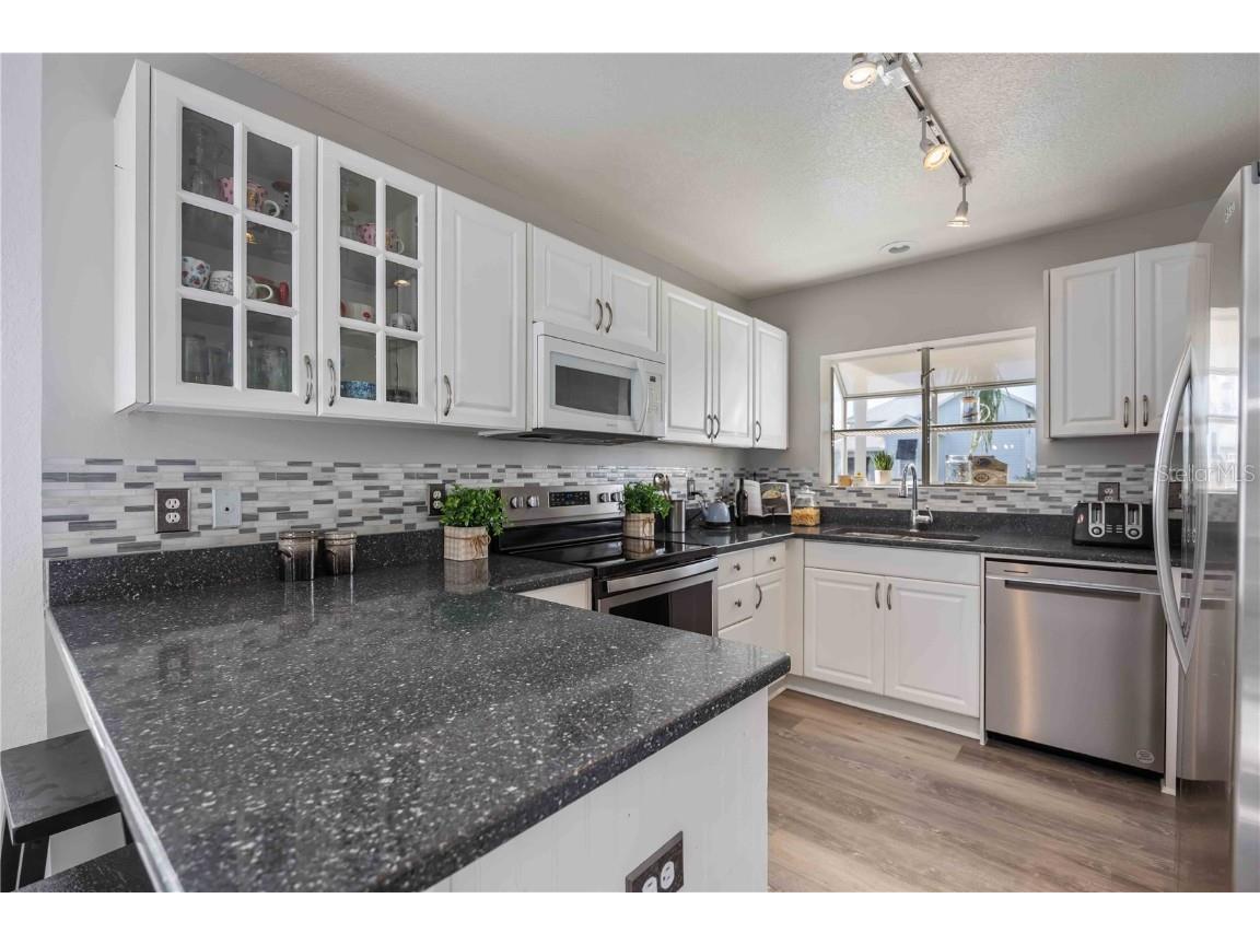 13951 Harbor View Drive Seminole FL 33776 A4664001 image19