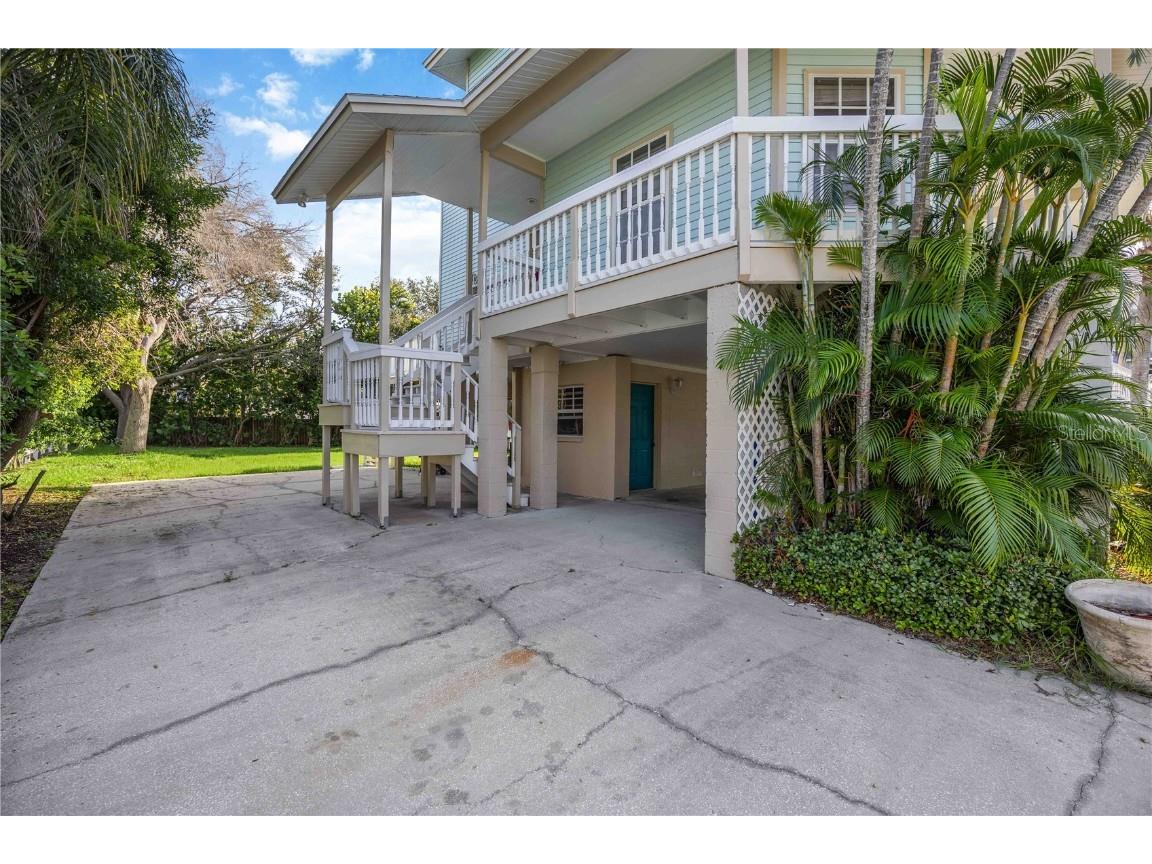 13951 Harbor View Drive Seminole FL 33776 A4664001 image4