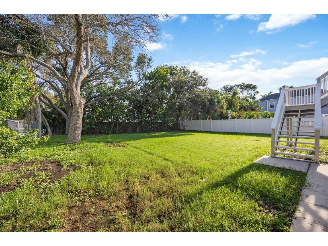 13951 Harbor View Drive Seminole FL 33776 A4664001 image46