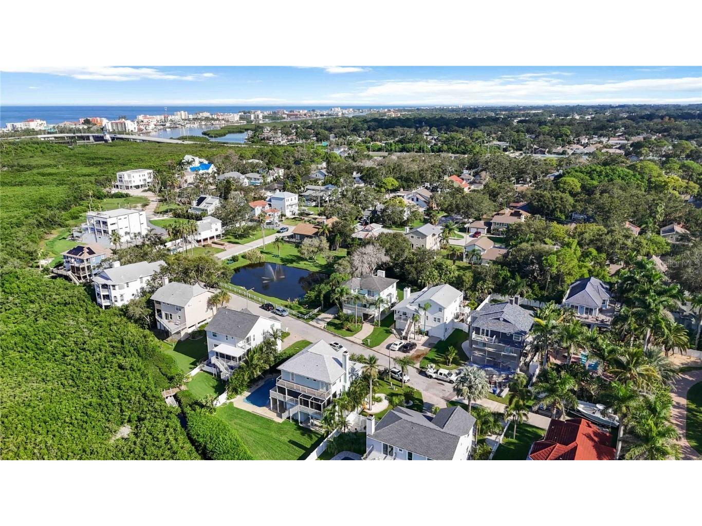 13951 Harbor View Drive Seminole FL 33776 A4664001 image57