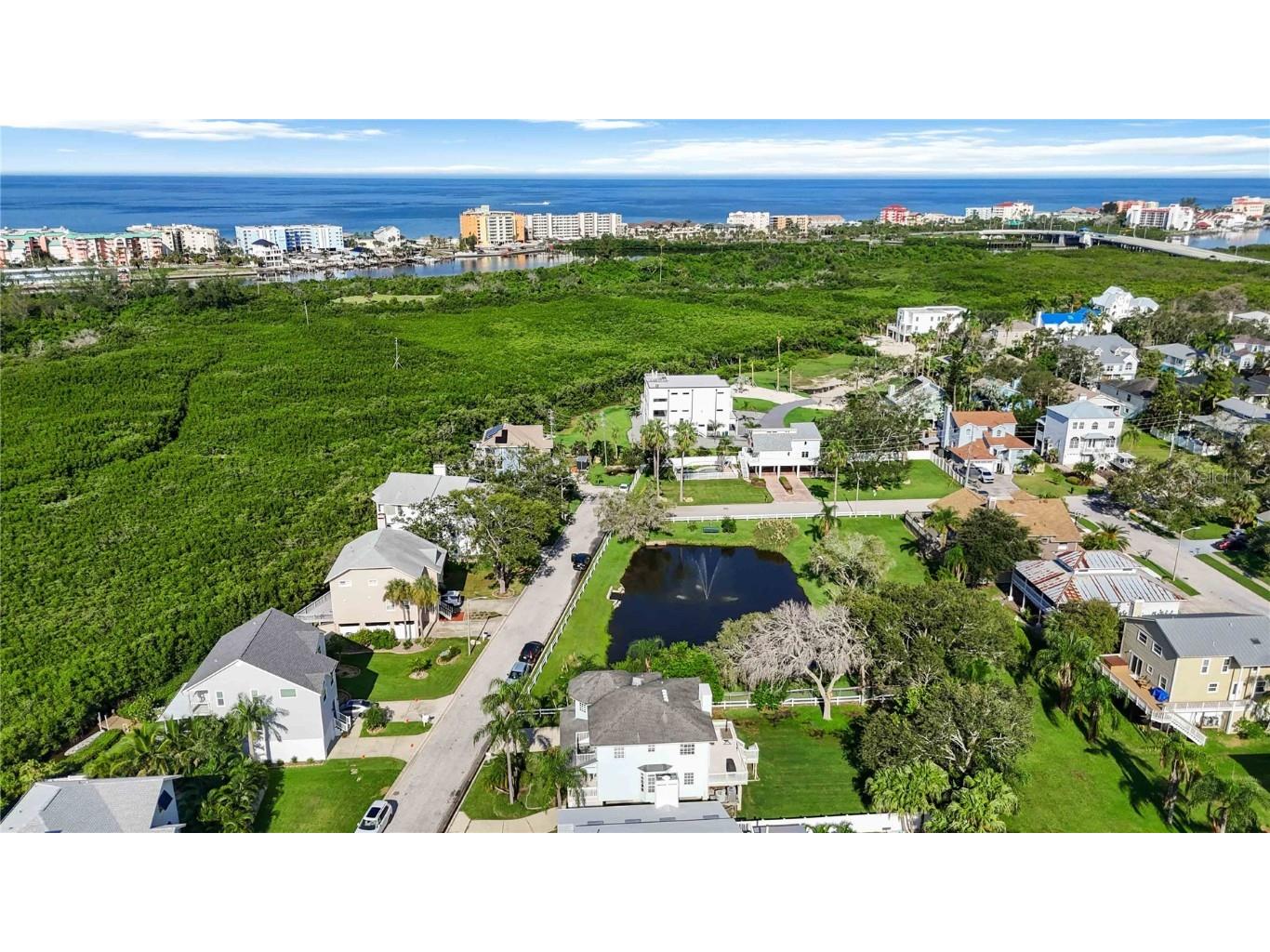 13951 Harbor View Drive Seminole FL 33776 A4664001 image59