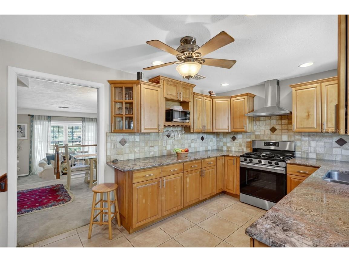 13961 Oak Forest Boulevard S Seminole FL 33776 TB8432032 image15