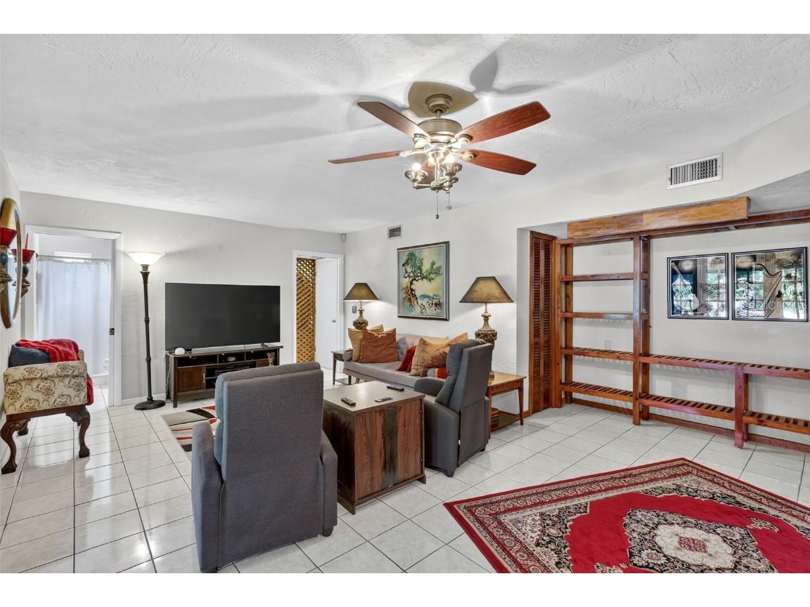 13961 Oak Forest Boulevard S Seminole FL 33776 TB8432032 image20