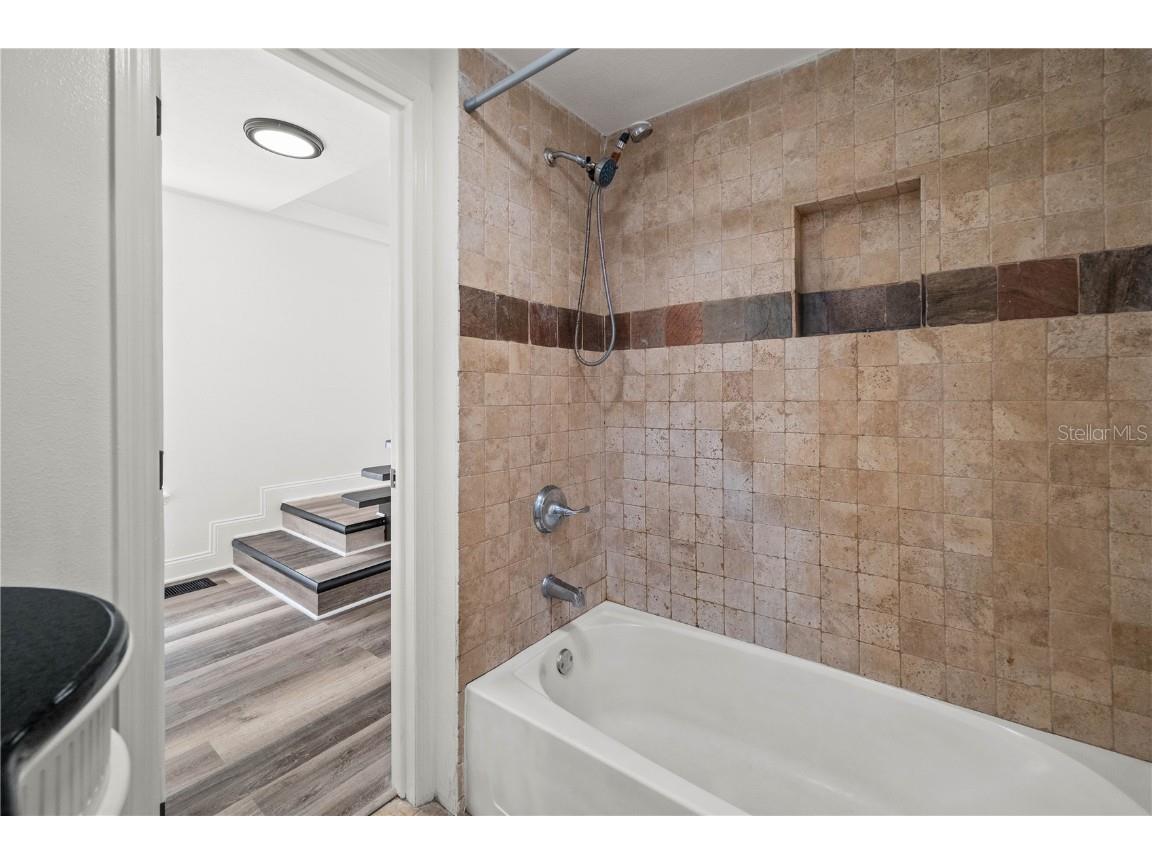 1397 43rd Street Sarasota FL 34234 O6349362 image27