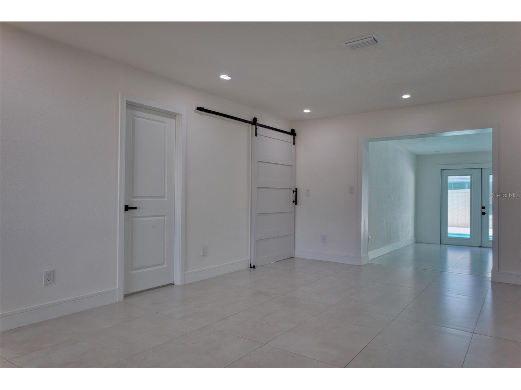 1397 83rd Avenue N Saint Petersburg FL 33702 TB8528020 image19