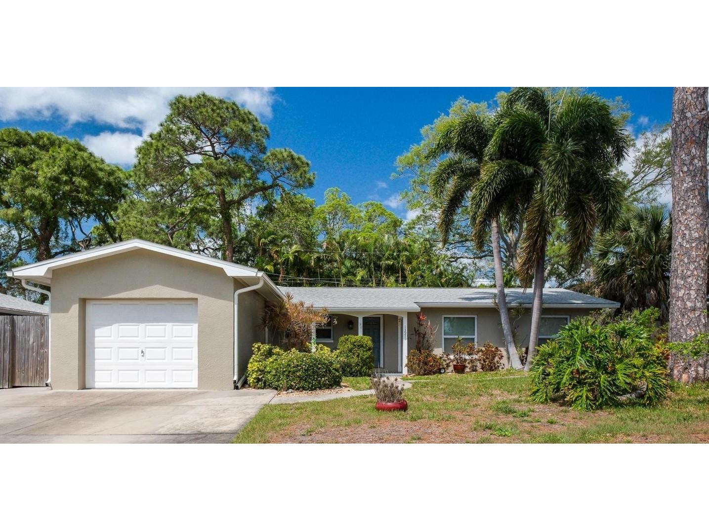 13971 80th Avenue Seminole FL 33776 U8236330 image1