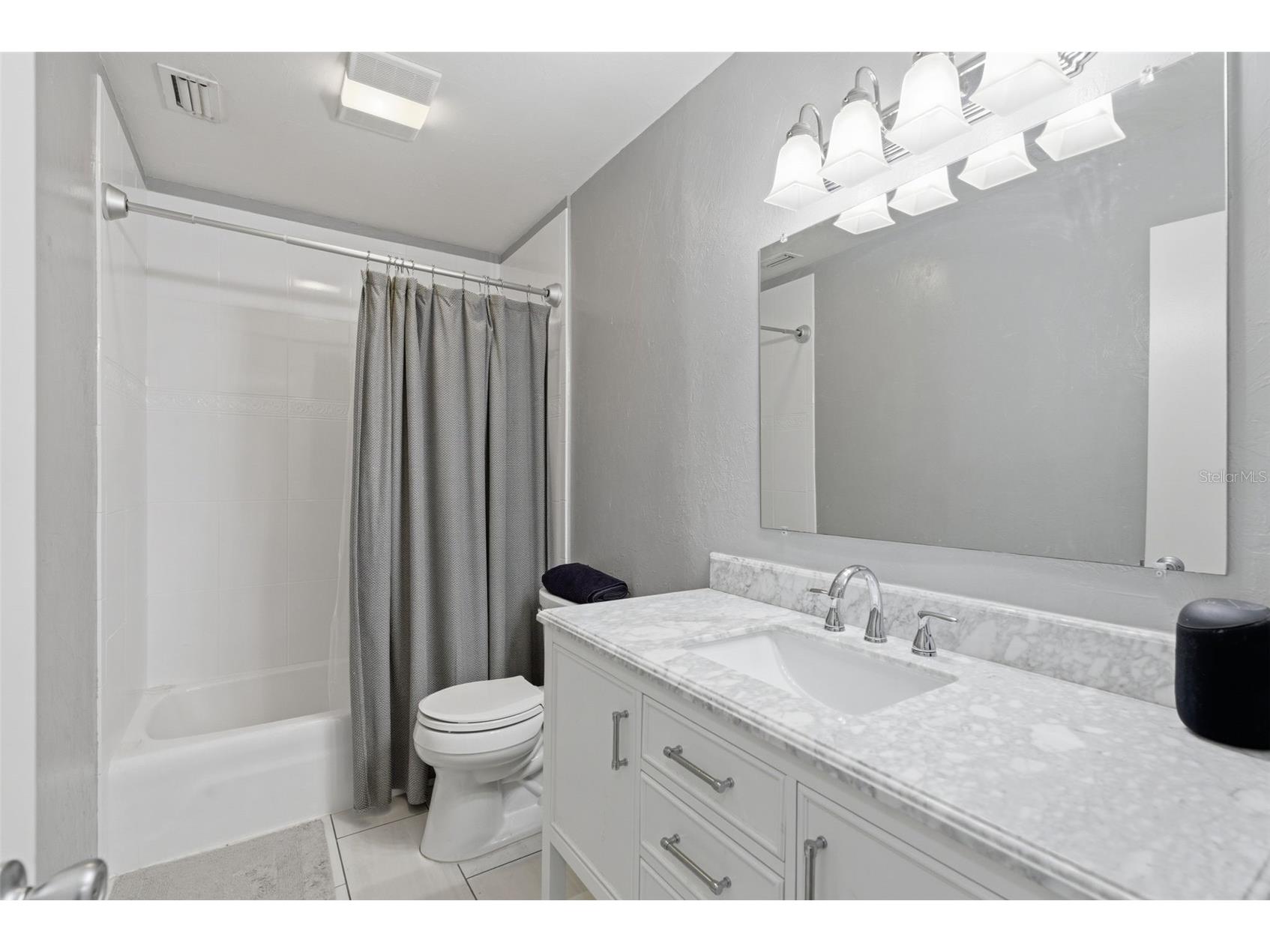13988 Lake Point Drive Clearwater FL 33762 TB8516243 image26