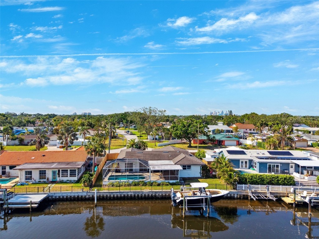 1399 49th Avenue NE Saint Petersburg FL 33703 TB8391466 image23