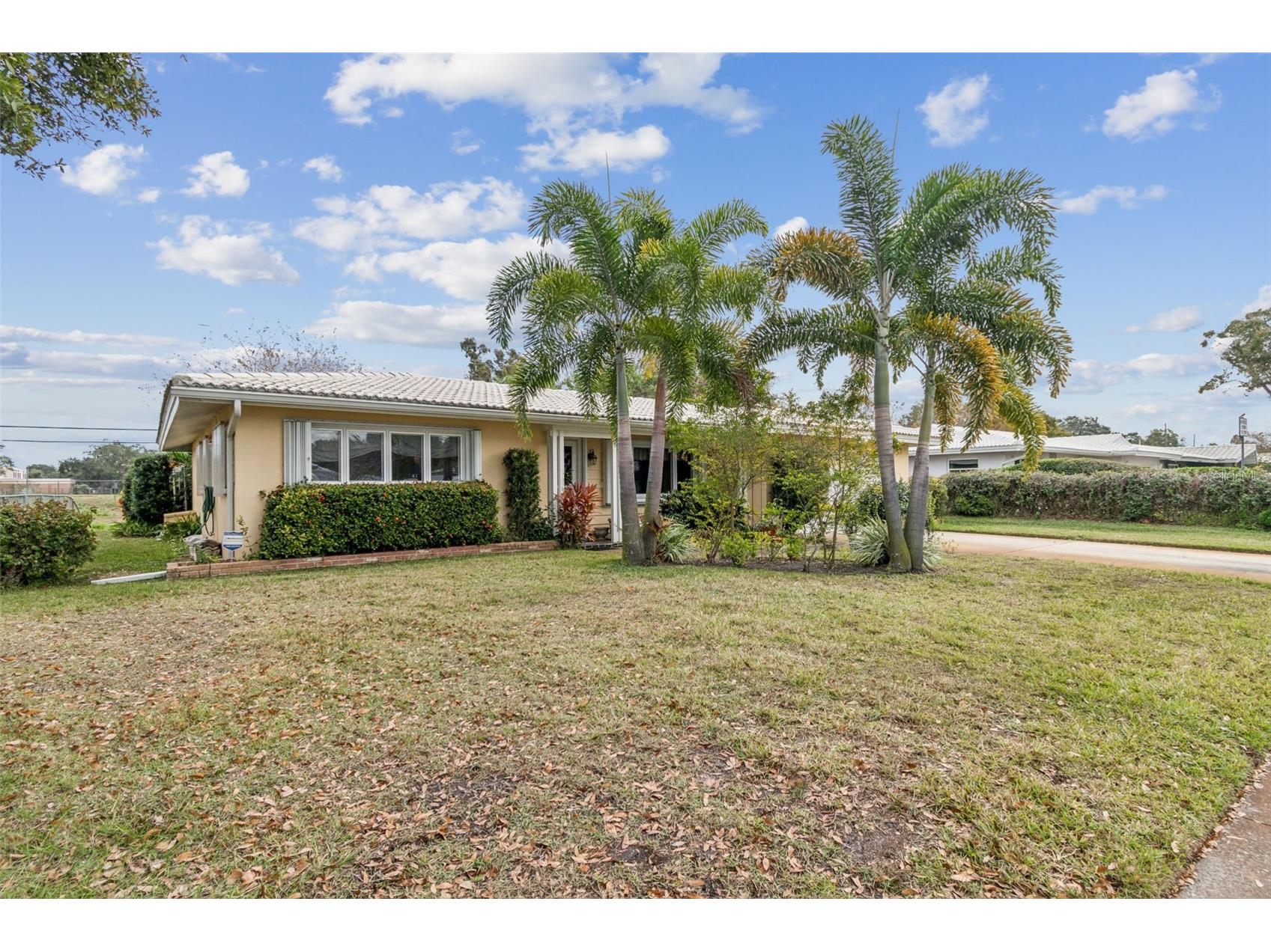 1399 Embassy Drive Clearwater FL 33764 TB8459798 image2
