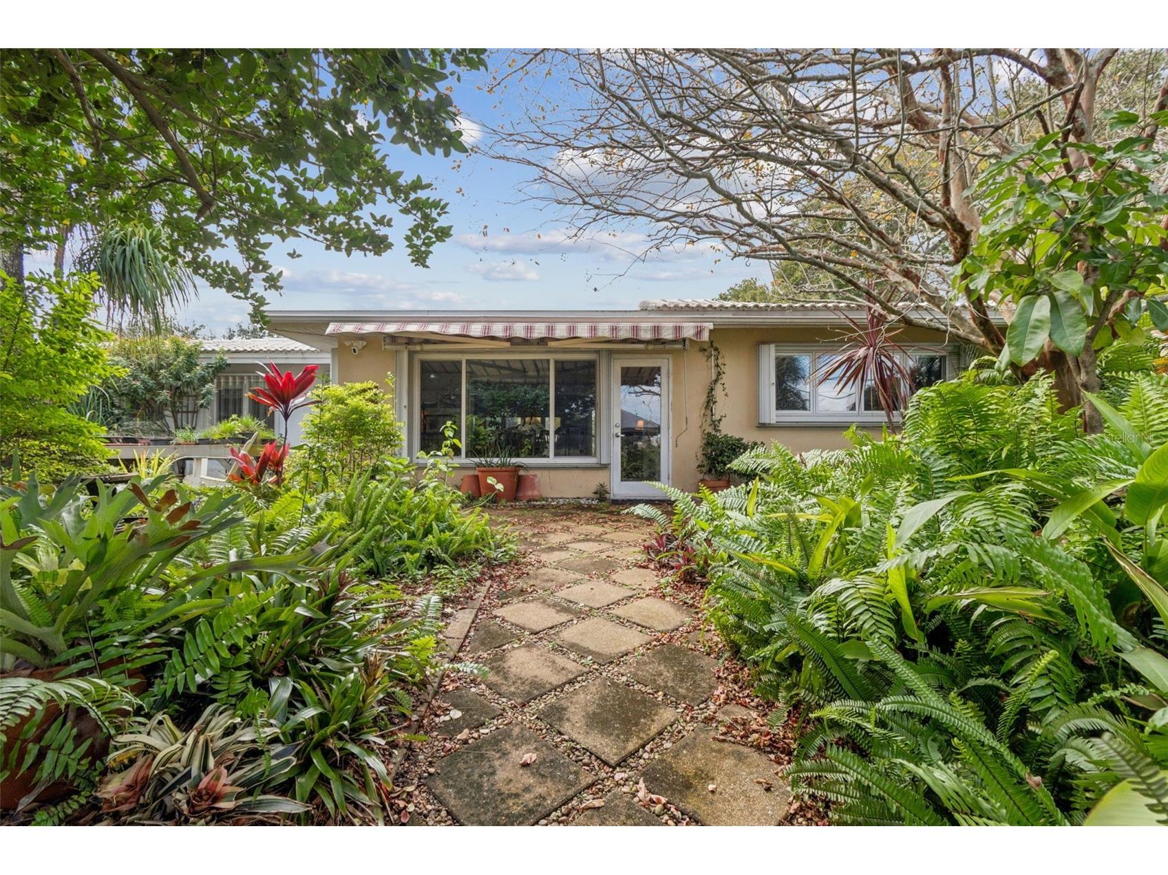 1399 Embassy Drive Clearwater FL 33764 TB8459798 image53