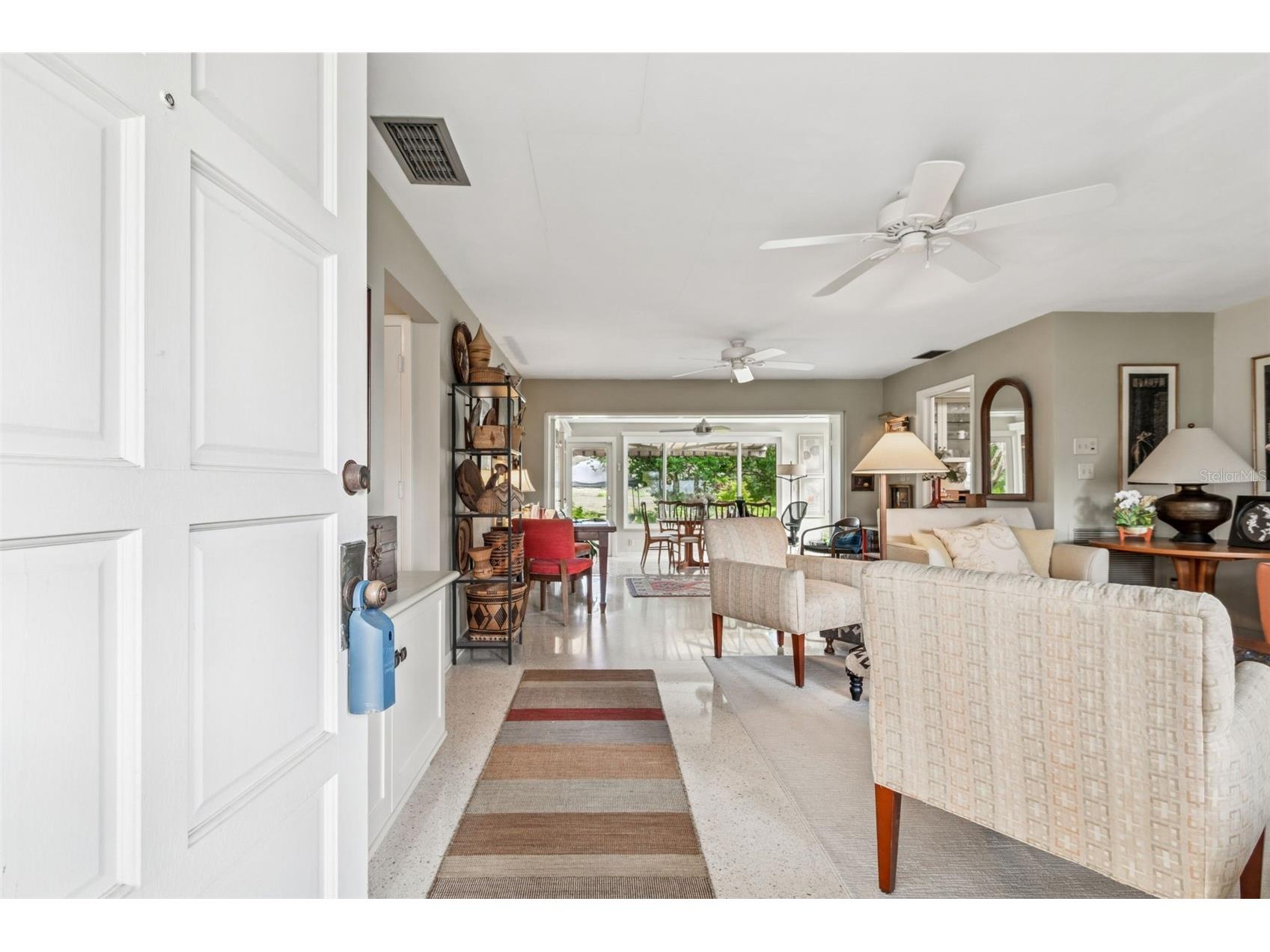 1399 Embassy Drive Clearwater FL 33764 TB8459798 image6
