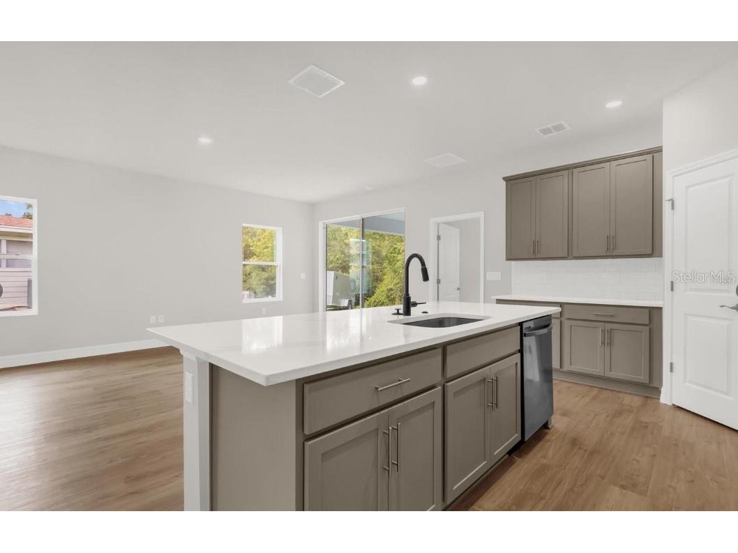 13990 SW 34th Terrace Road Ocala FL 34473 OM714310 image4