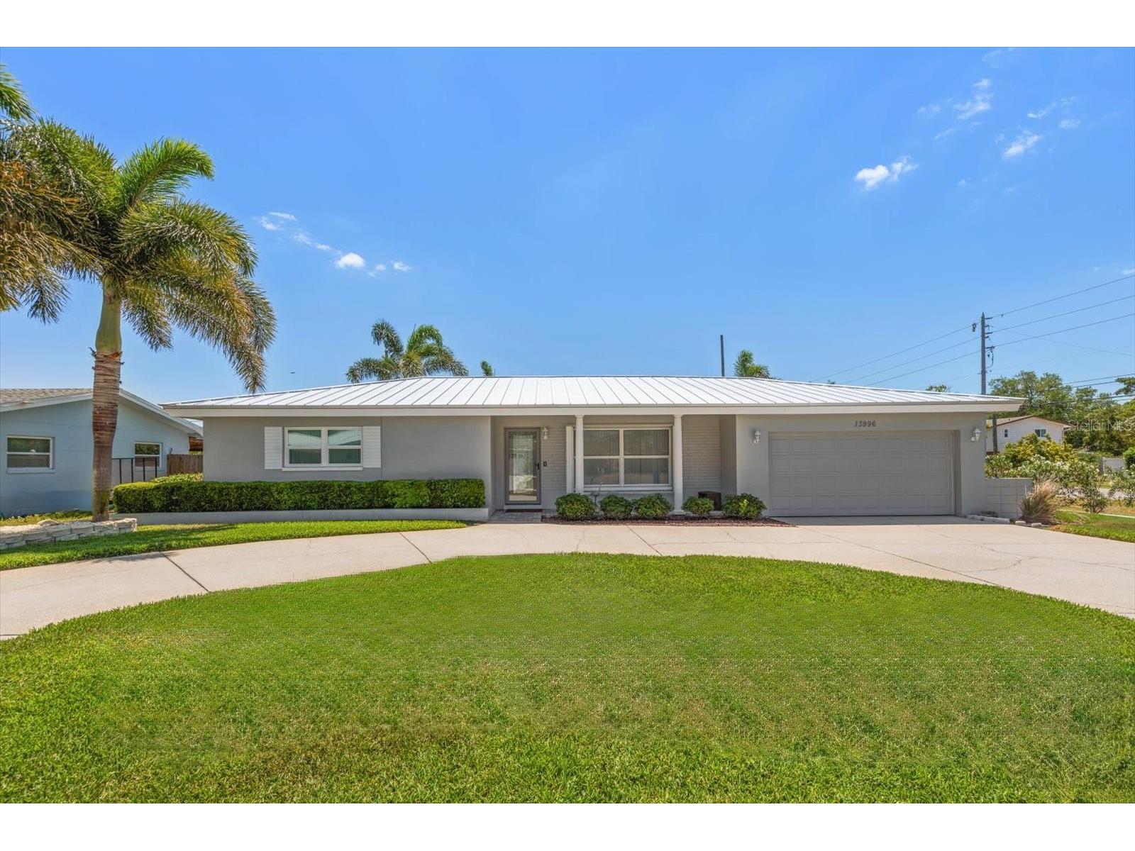 13996 Barbados Drive Seminole FL 33776 TB8500553 image1